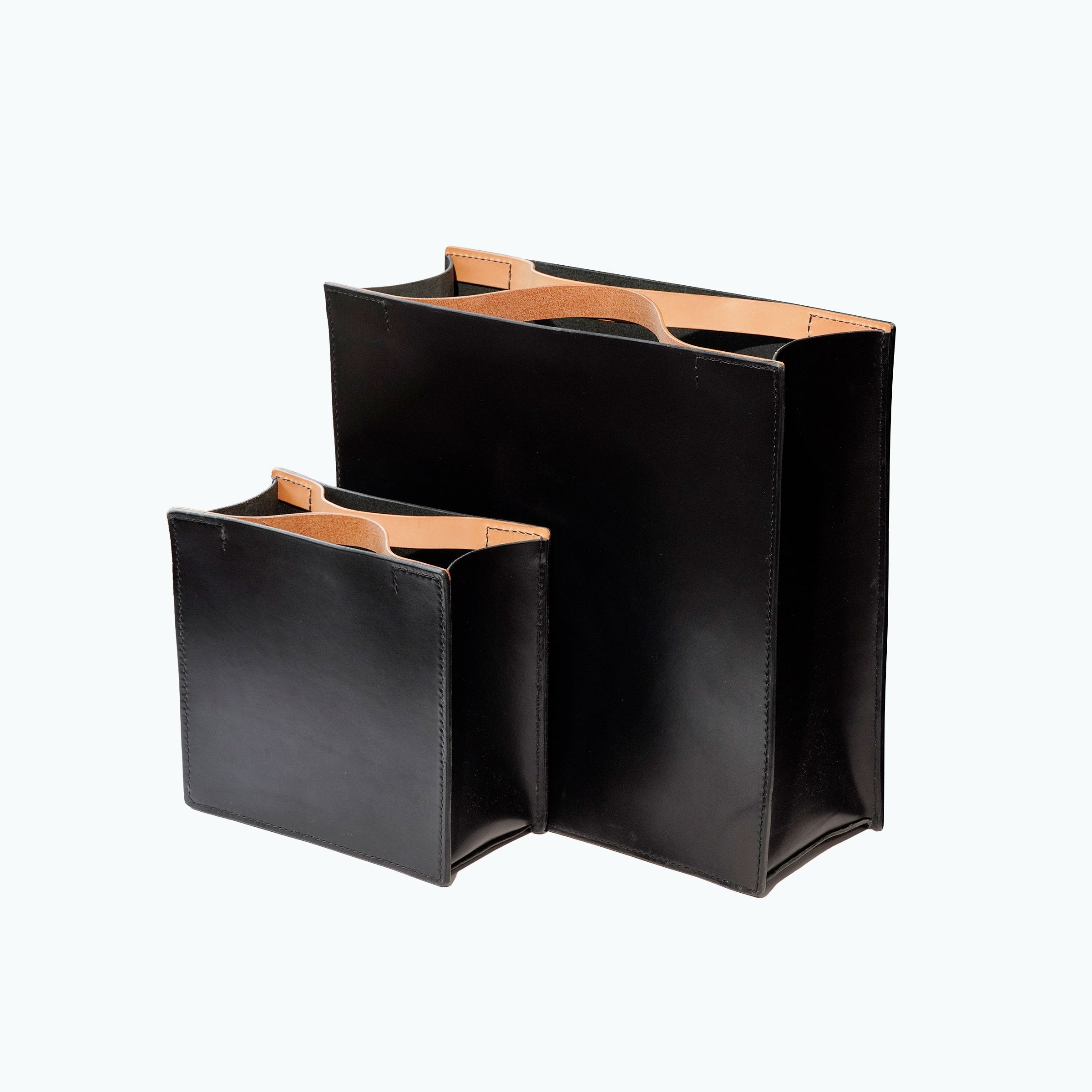 ヒンナ ハネダクラフト レザーバック 柔らかな質感のFirsthand定番のオリジナルレザーBAGコレクション